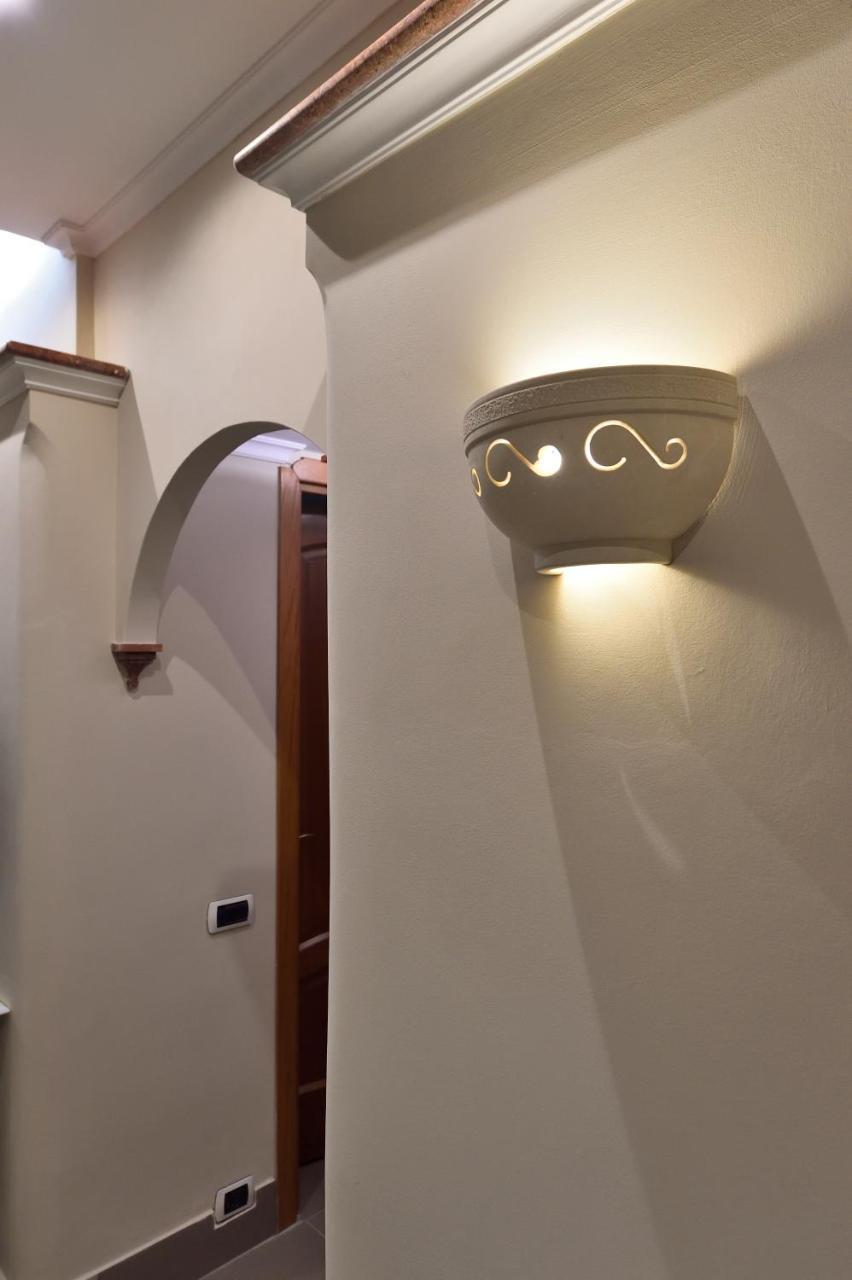 Domus Catone Apartment Roma Ngoại thất bức ảnh