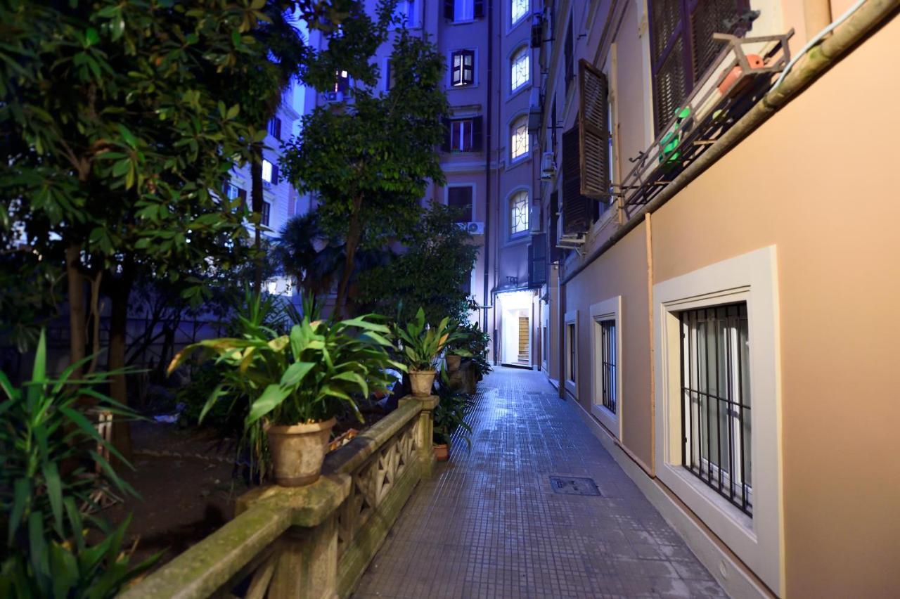 Domus Catone Apartment Roma Ngoại thất bức ảnh