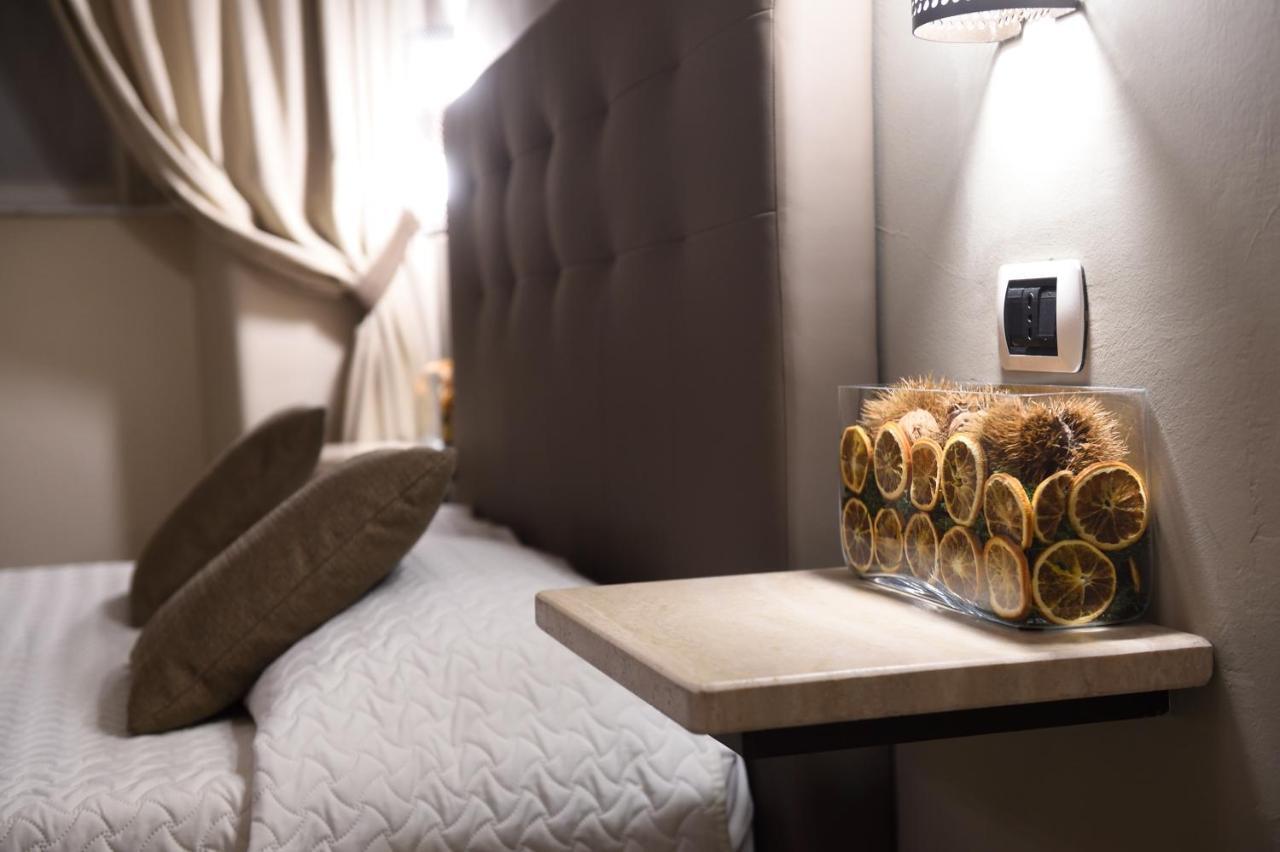 Domus Catone Apartment Roma Ngoại thất bức ảnh